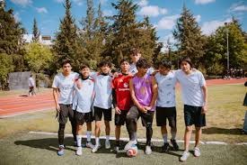 百家乐新手别一赢就放松（百家乐新手切勿因一次获胜而松懈）